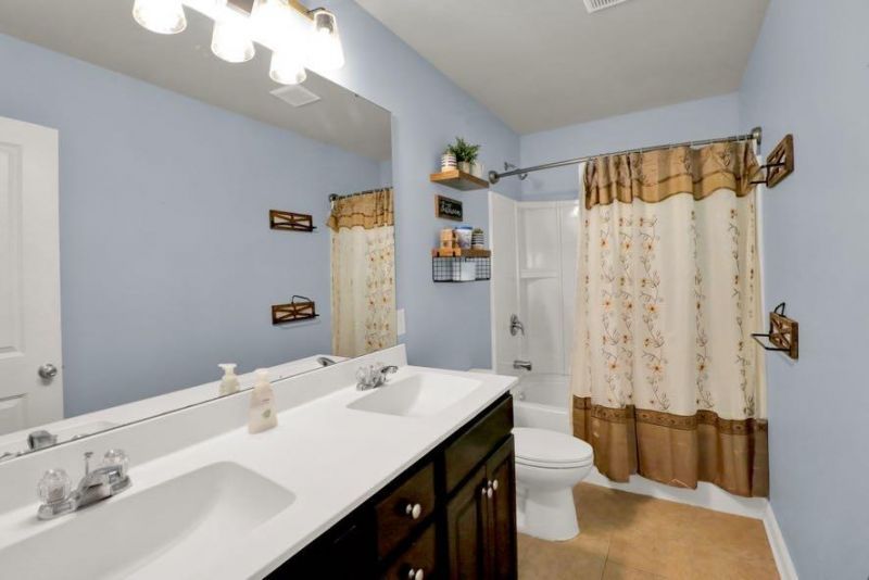 608 Bridgewater Court Photo 35