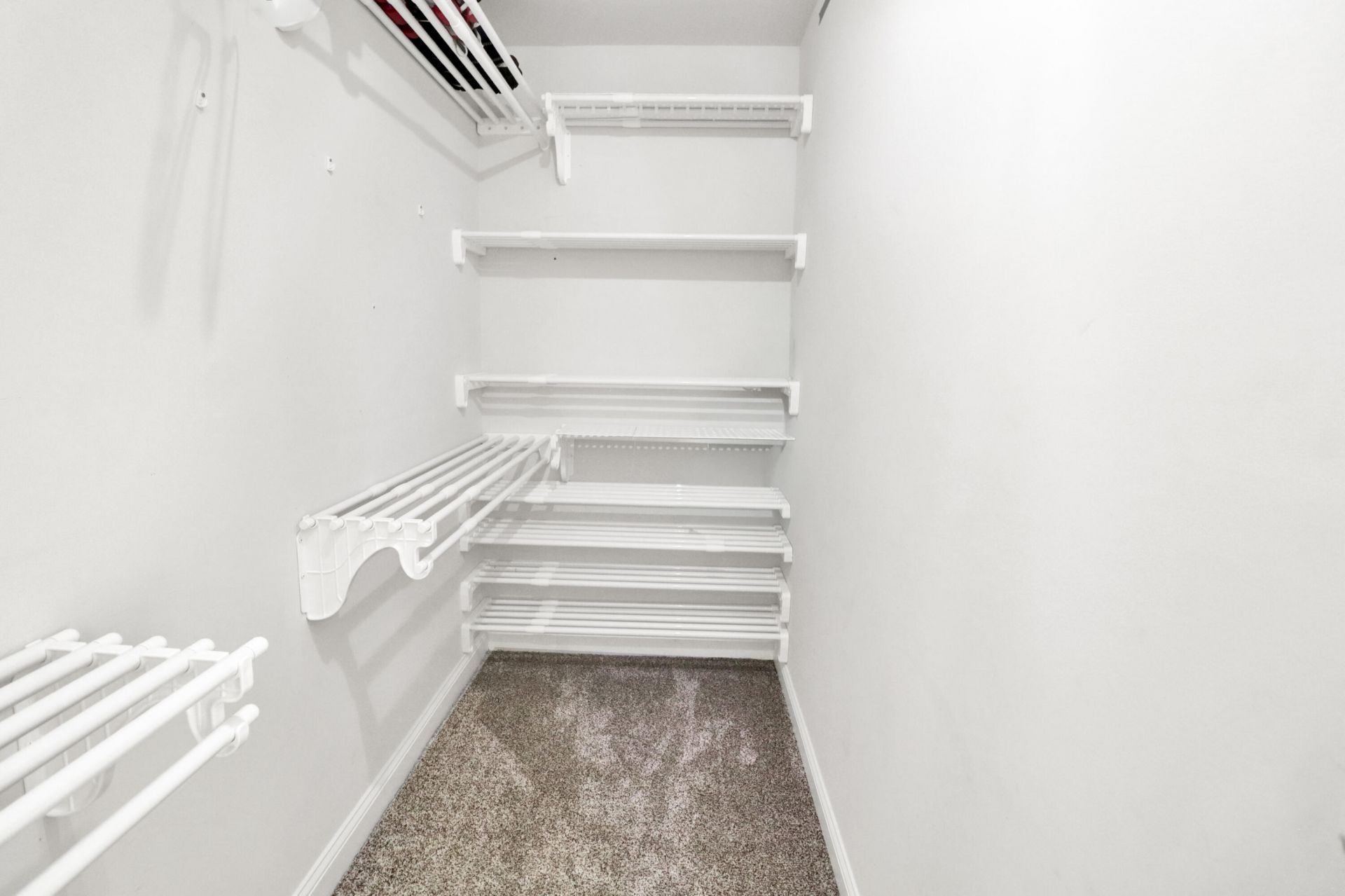 608 Bridgewater Court Photo 41