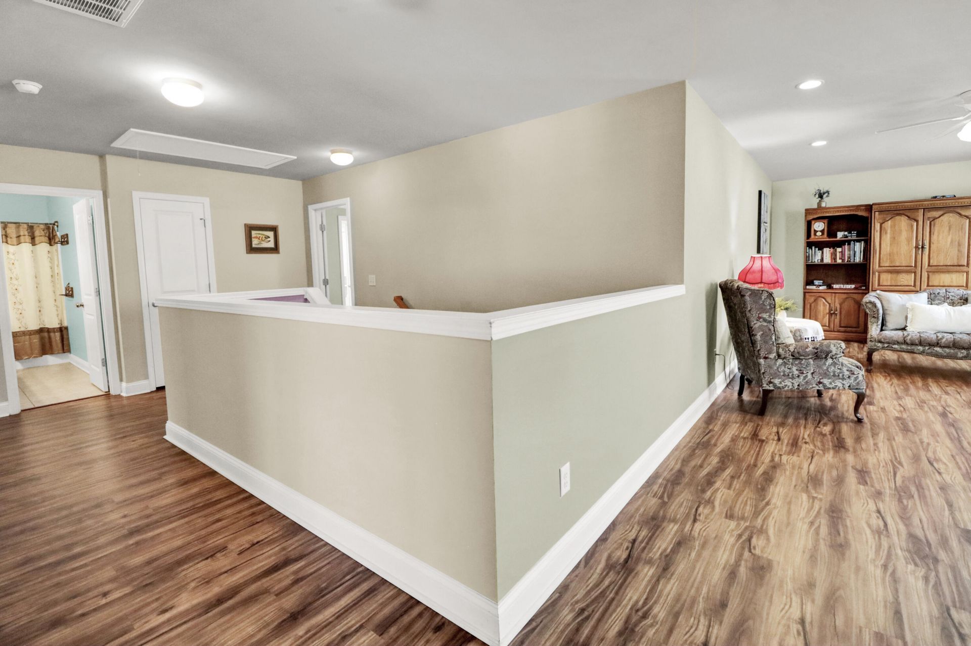608 Bridgewater Court Photo 43