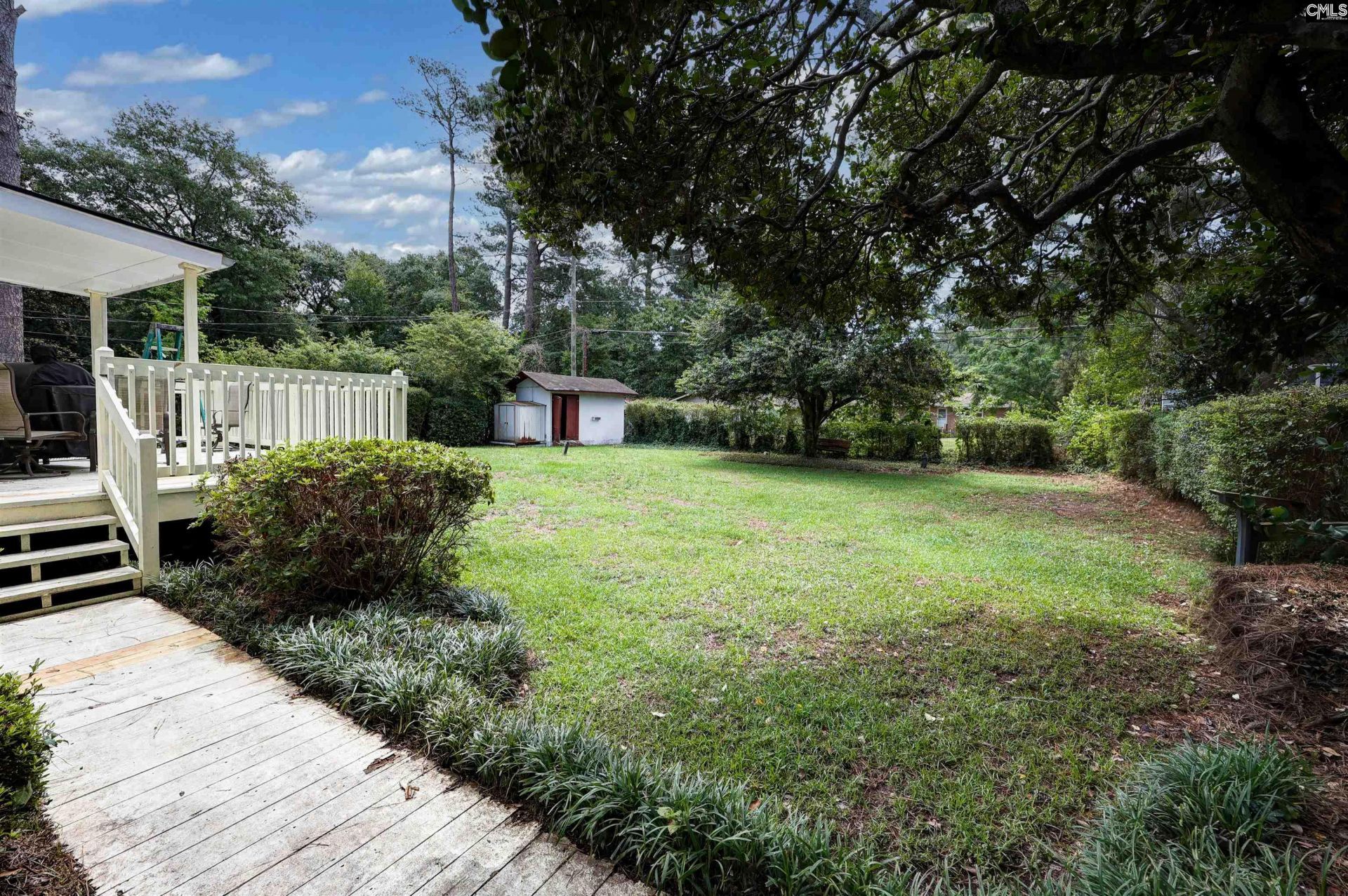 1622 Crestview Avenue  Photo 4