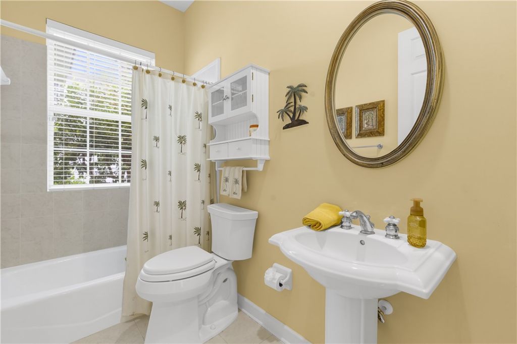 2165 7th Avenue Se, Vero Beach, FL 32962 Photo