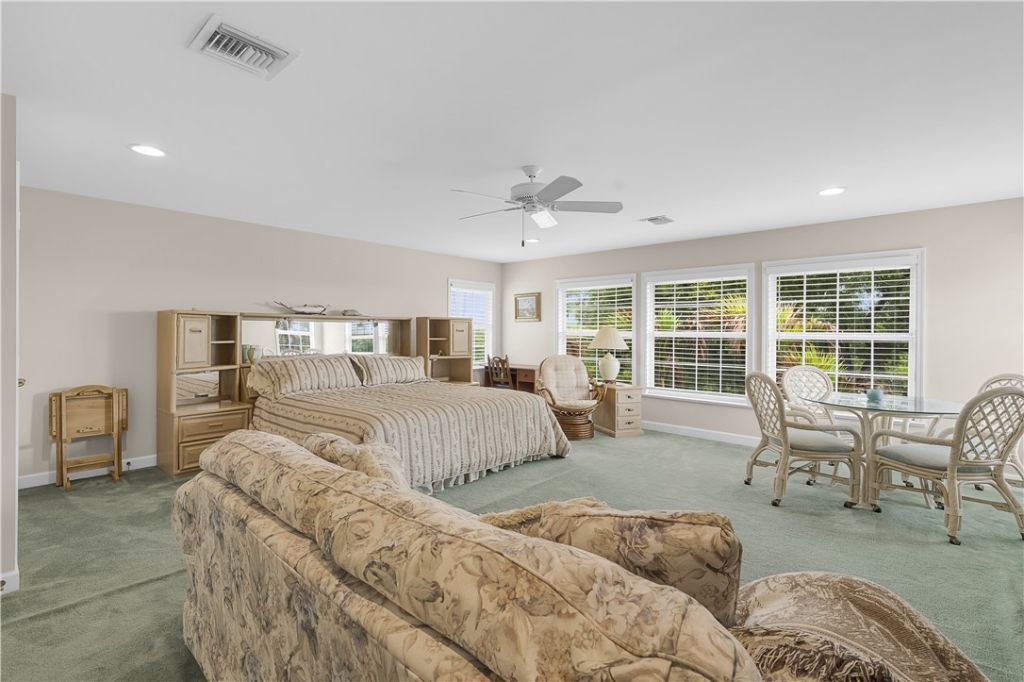 2165 7th Avenue Se, Vero Beach, FL 32962 Photo
