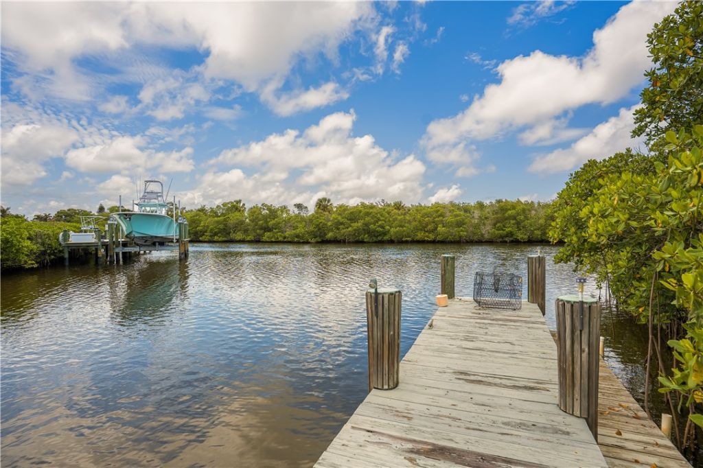 2165 7th Avenue Se, Vero Beach, FL 32962 Photo