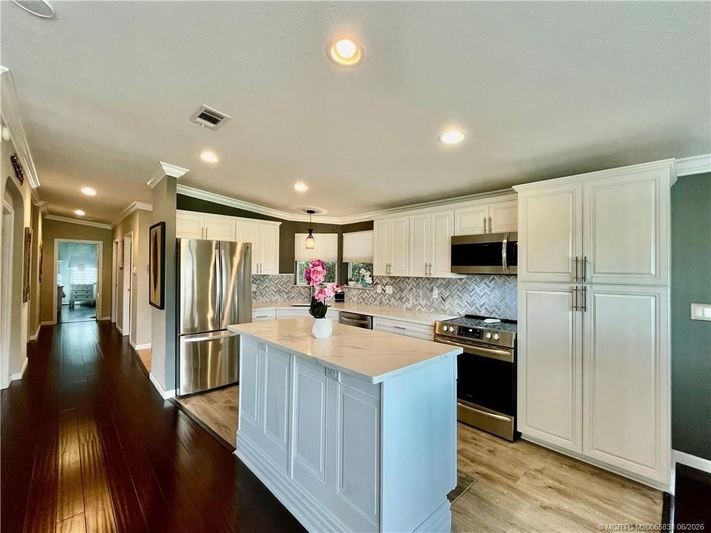 16188 SW Indianwood Circle, Indiantown, FL 34956 Photo