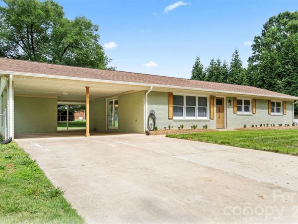2910 Floral Drive , Albemarle, NC 28001