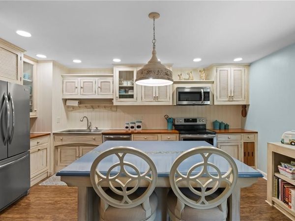 3060 Balearic Drive SE, Marietta, GA 30067
