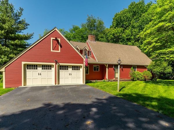 322 Spring St, Shrewsbury, MA 01545