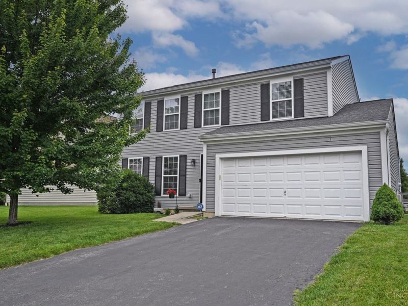 6067 Weber Oaks Drive, Miami Twp, OH 45140 Photo 2