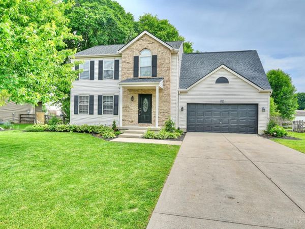 1952 Michelle Lane, Monroe, OH 45044