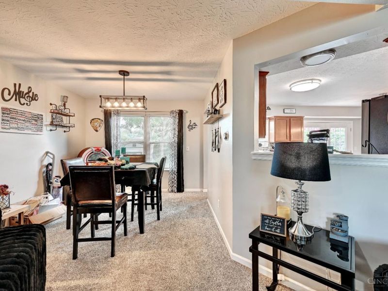 1952 Michelle Lane, Monroe, OH 45044 Photo 8