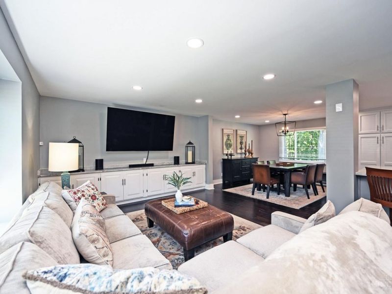 8989 Paw Paw Lane, Cincinnati, OH 45236 Photo 6