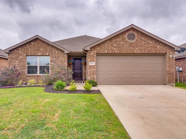 1417 Reiger Drive, Greenville, TX 75402