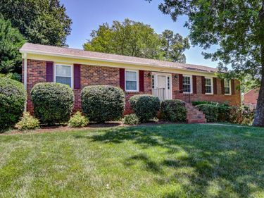204 Hook Drive, Lynchburg, VA 24502