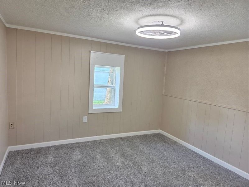 446 N Middle Street, Columbiana, OH 44408 Photo 12