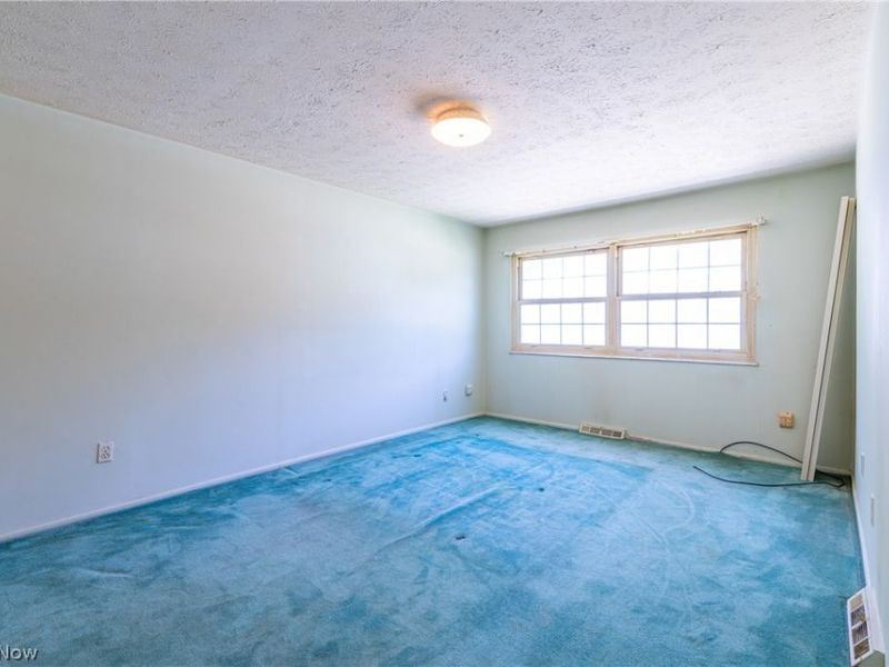 13652 Oakbrook Drive, North Royalton, OH 44133 Photo 11