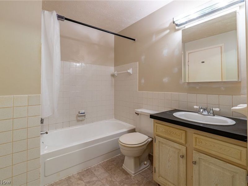 13652 Oakbrook Drive, North Royalton, OH 44133 Photo 14