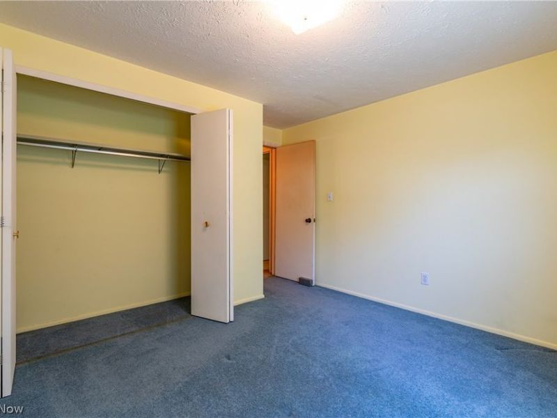 13652 Oakbrook Drive, North Royalton, OH 44133 Photo 18