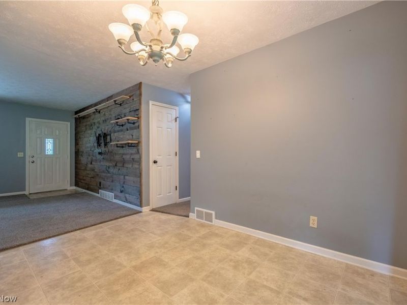 5900 Hancock Street SW, Canton, OH 44706 Photo 5