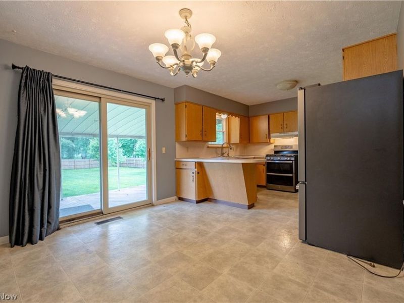 5900 Hancock Street SW, Canton, OH 44706 Photo 6