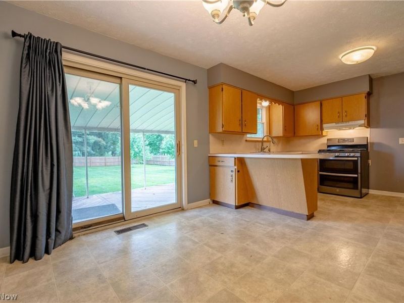5900 Hancock Street SW, Canton, OH 44706 Photo 7