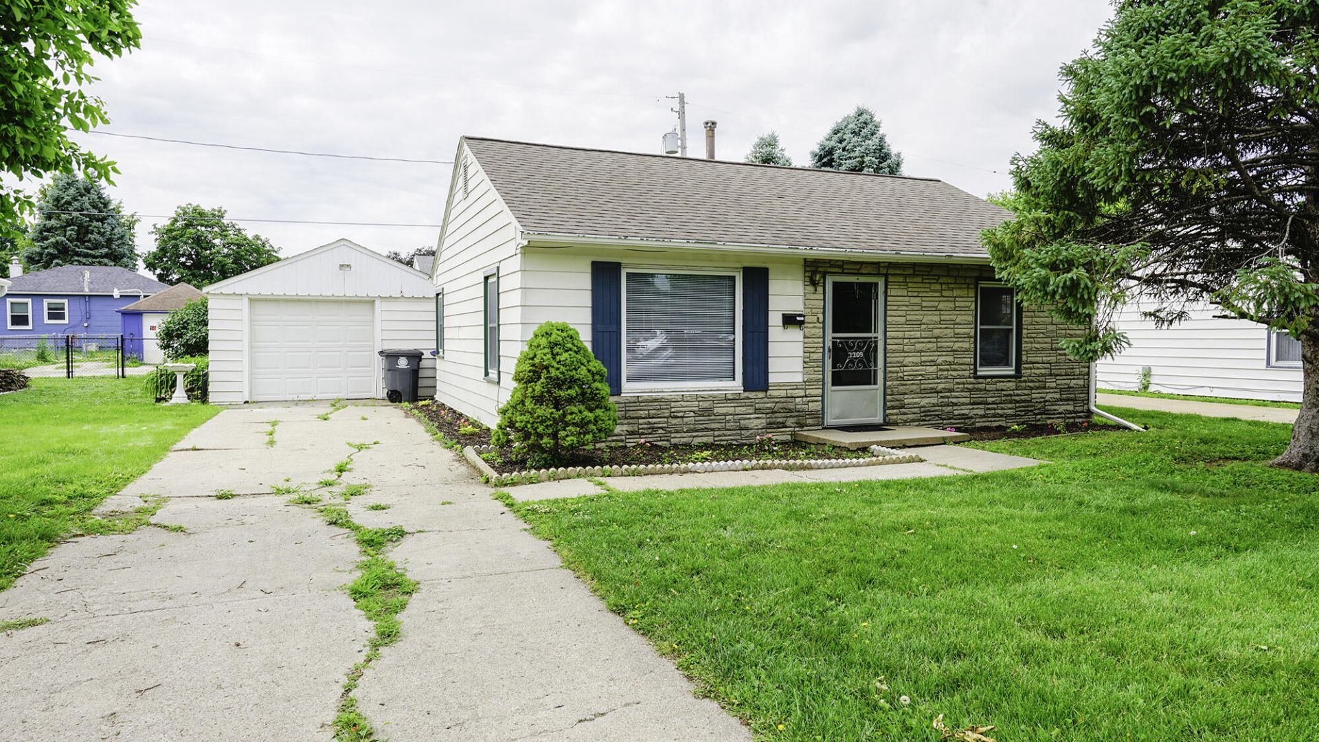 3309 4th Avenue, Council Bluffs, IA 51501 Main Photo