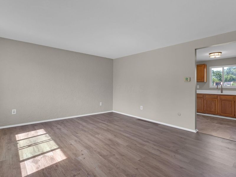 5900 Balboa Road, Westerville, OH 43081 Photo 6