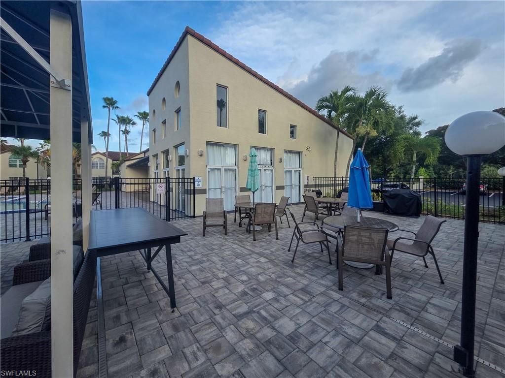 3407 Winkler Ave , Unit 304, Fort Myers, FL 33916 Photo