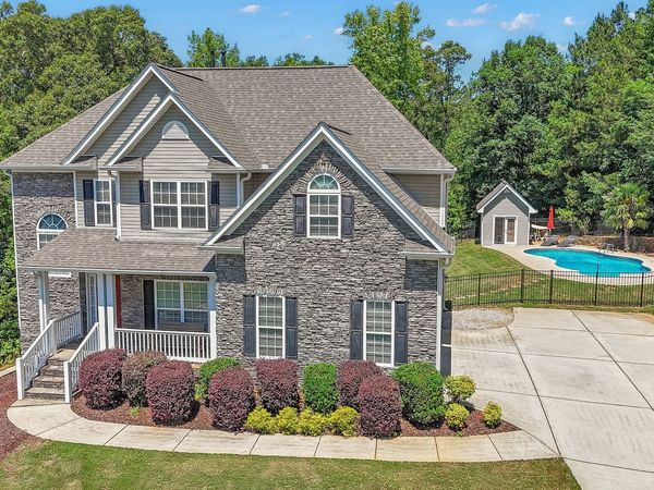 39 Hawthorne Place, Sharpsburg, GA 30277