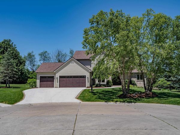 6203 Tolbert Court, Fort Wayne, IN 46804