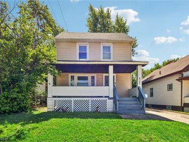 4707 Blythin Road , Garfield Heights, OH 44125