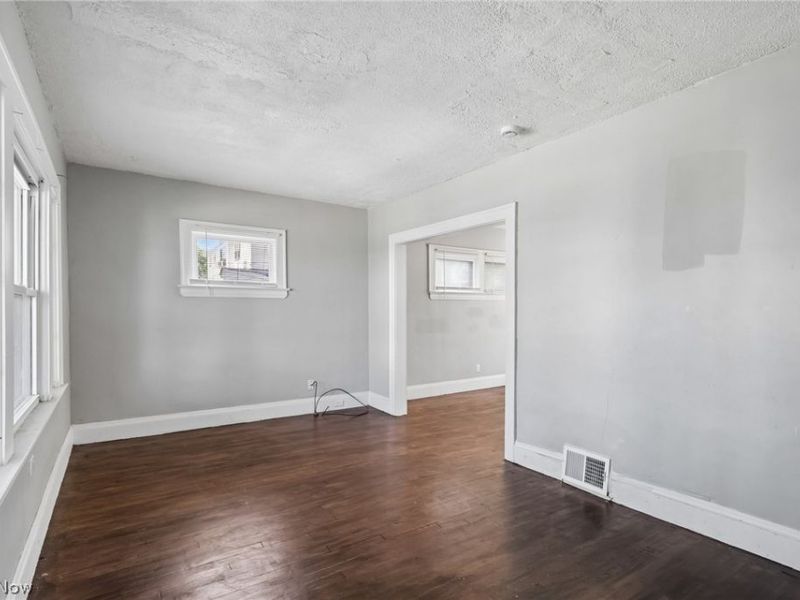 4707 Blythin Road , Garfield Heights, OH 44125 Photo 5