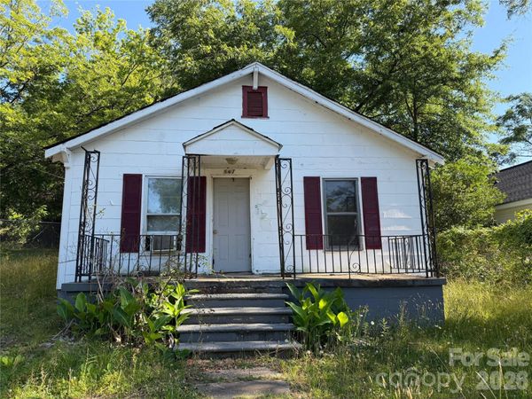 547 S Center Street , Spartanburg, SC 29301