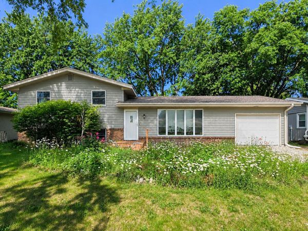 2221 Clark Avenue, Ames, IA 50010
