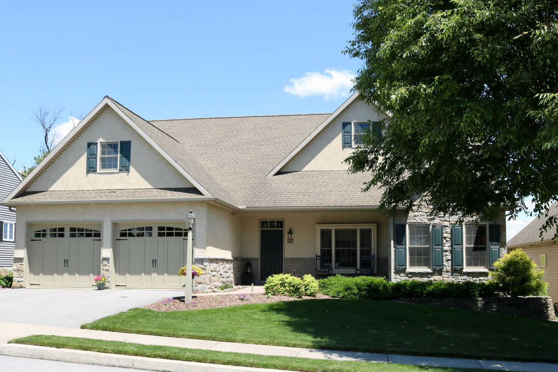 848 CAMBRIDGE DRIVE , MANHEIM, PA 17545
