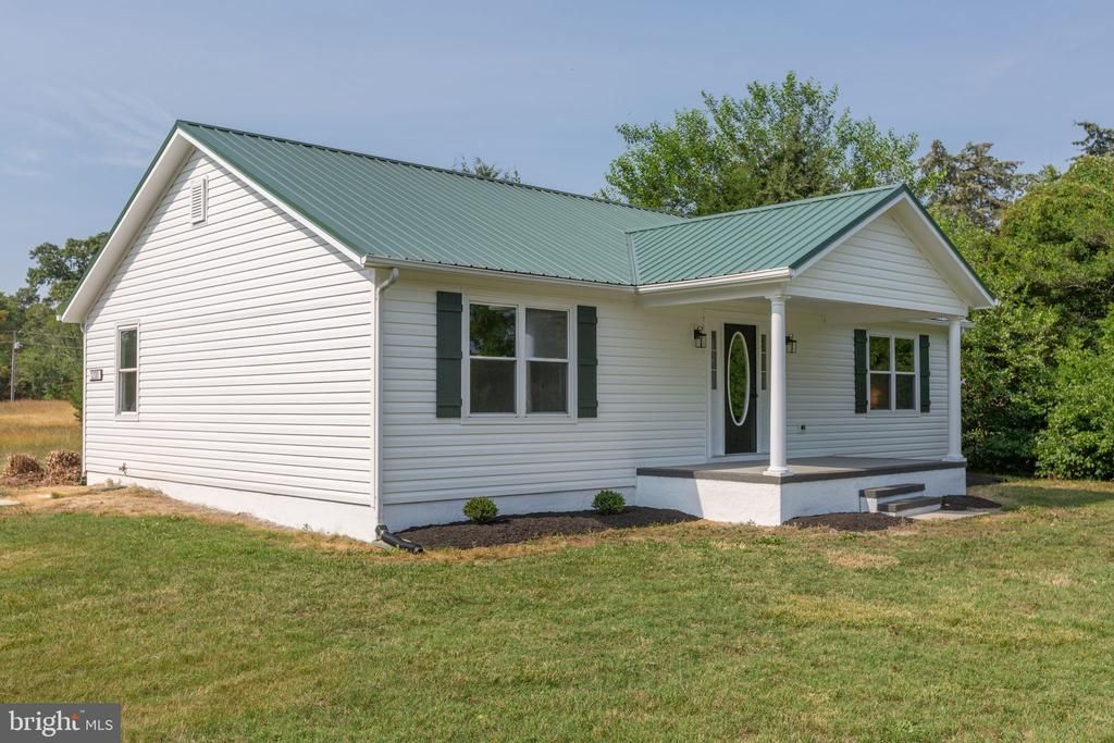 1200 S Glebe Road, Montross, VA 22520 Main Photo