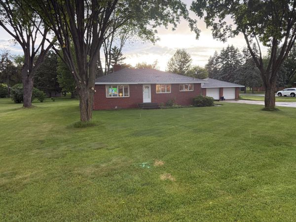1125 County Road 4 , Saint Cloud, MN 56303