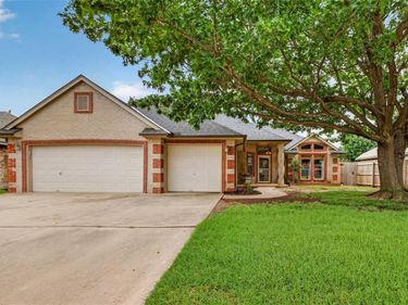 17412 Zinc Drive, Edmond, OK 73012