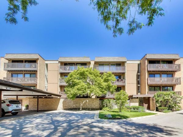 1845 Tanglewood Drive , Unit 3D, Glenview, IL 60025