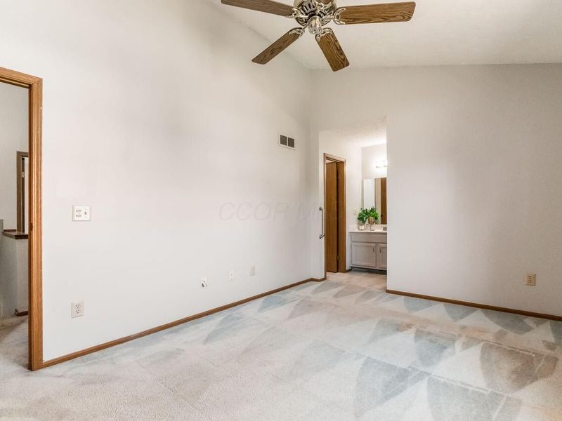1252 Somerset Way , Pickerington, OH 43147 Photo 21
