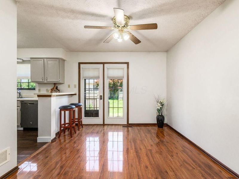 1252 Somerset Way , Pickerington, OH 43147 Photo 8