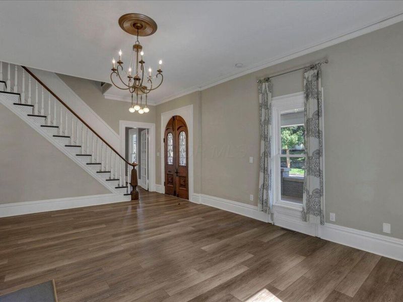 108 E Vine Street , Mount Vernon, OH 43050 Photo 6