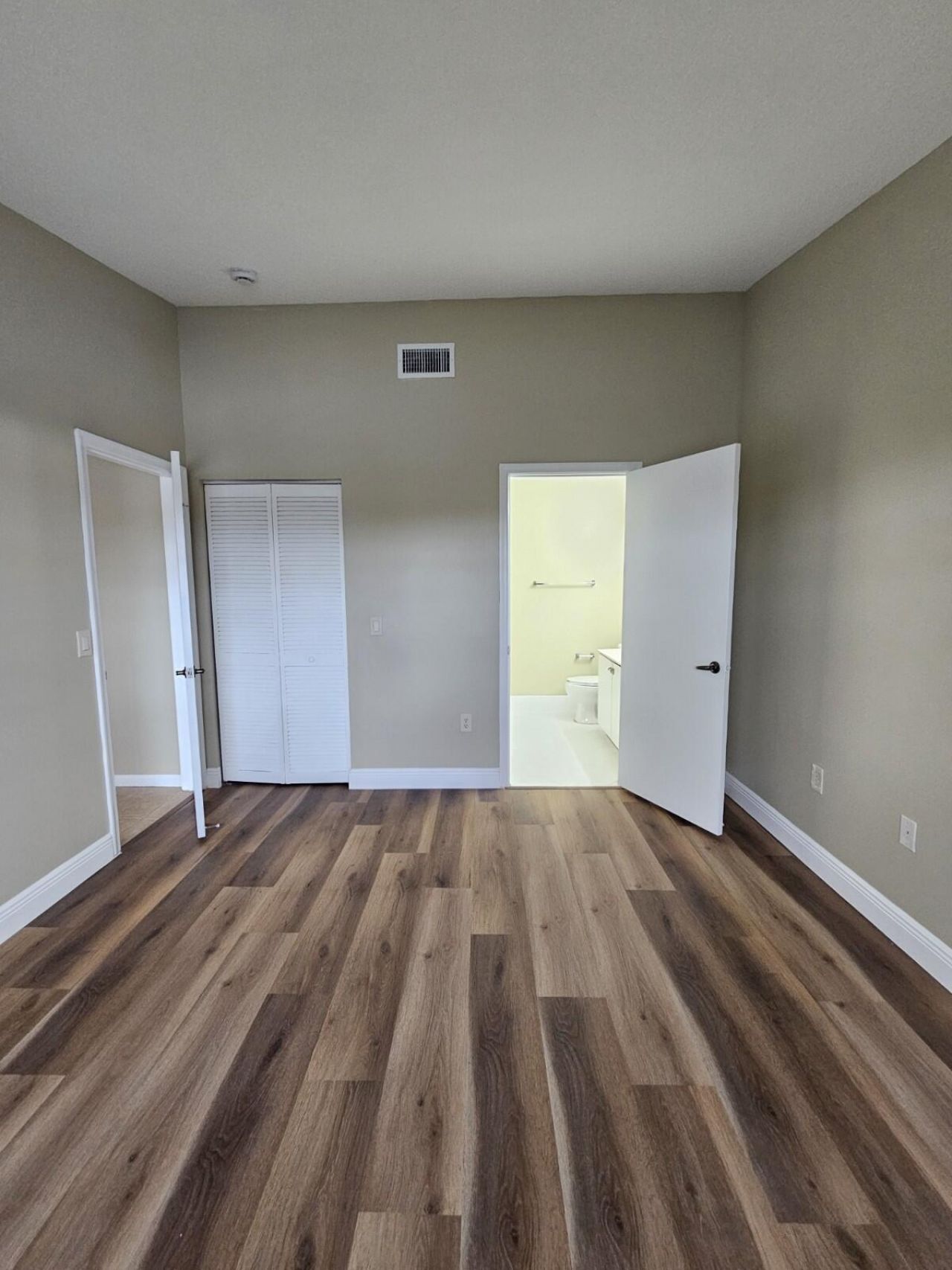 3490 Briar Bay Boulevard, Unit 206, West Palm Beach, FL 33411 Photo