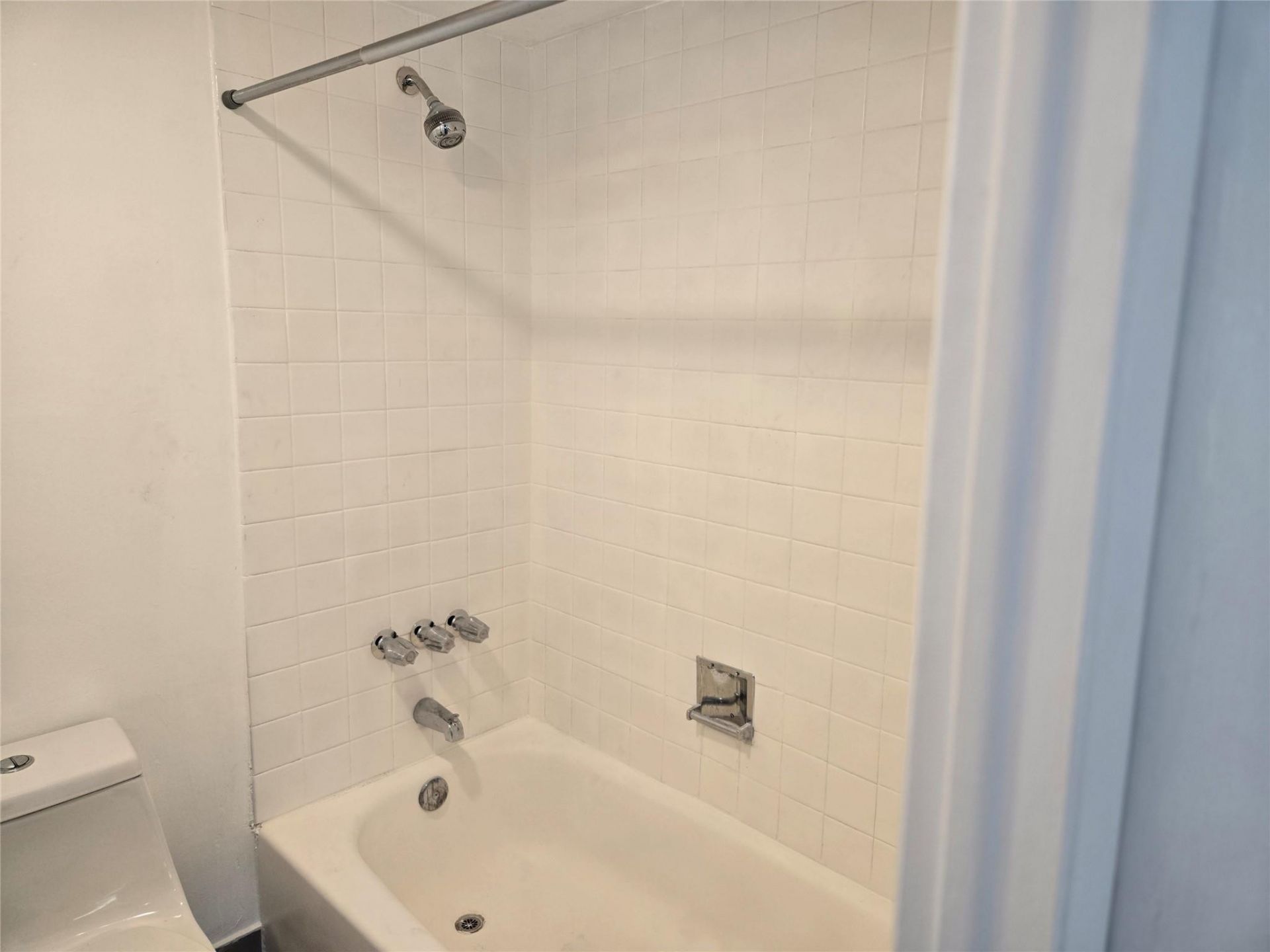 1100 NW 87th Avenue, Unit 202, Coral Springs, FL 33071 Photo
