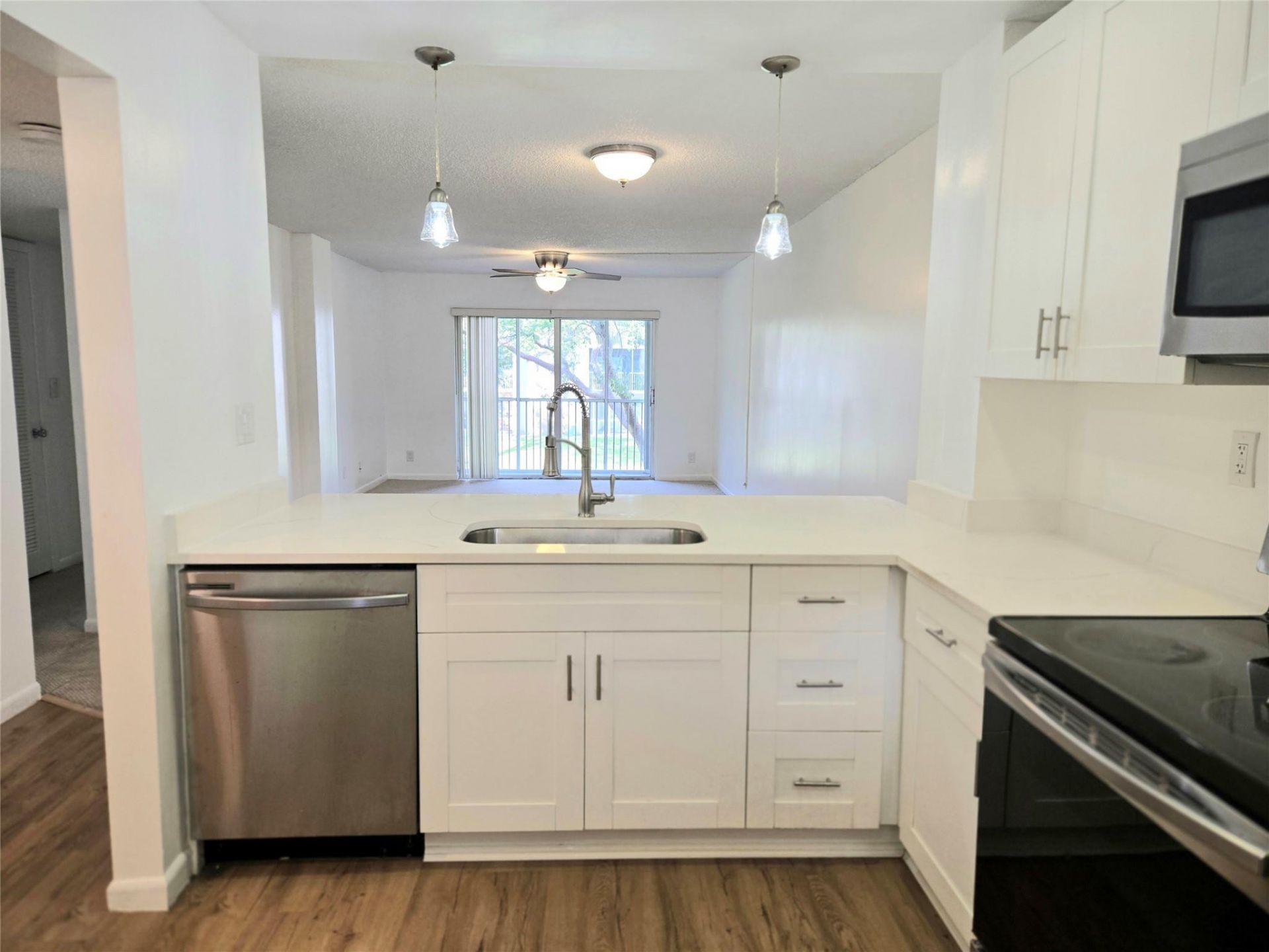 1100 NW 87th Avenue, Unit 202, Coral Springs, FL 33071 Photo