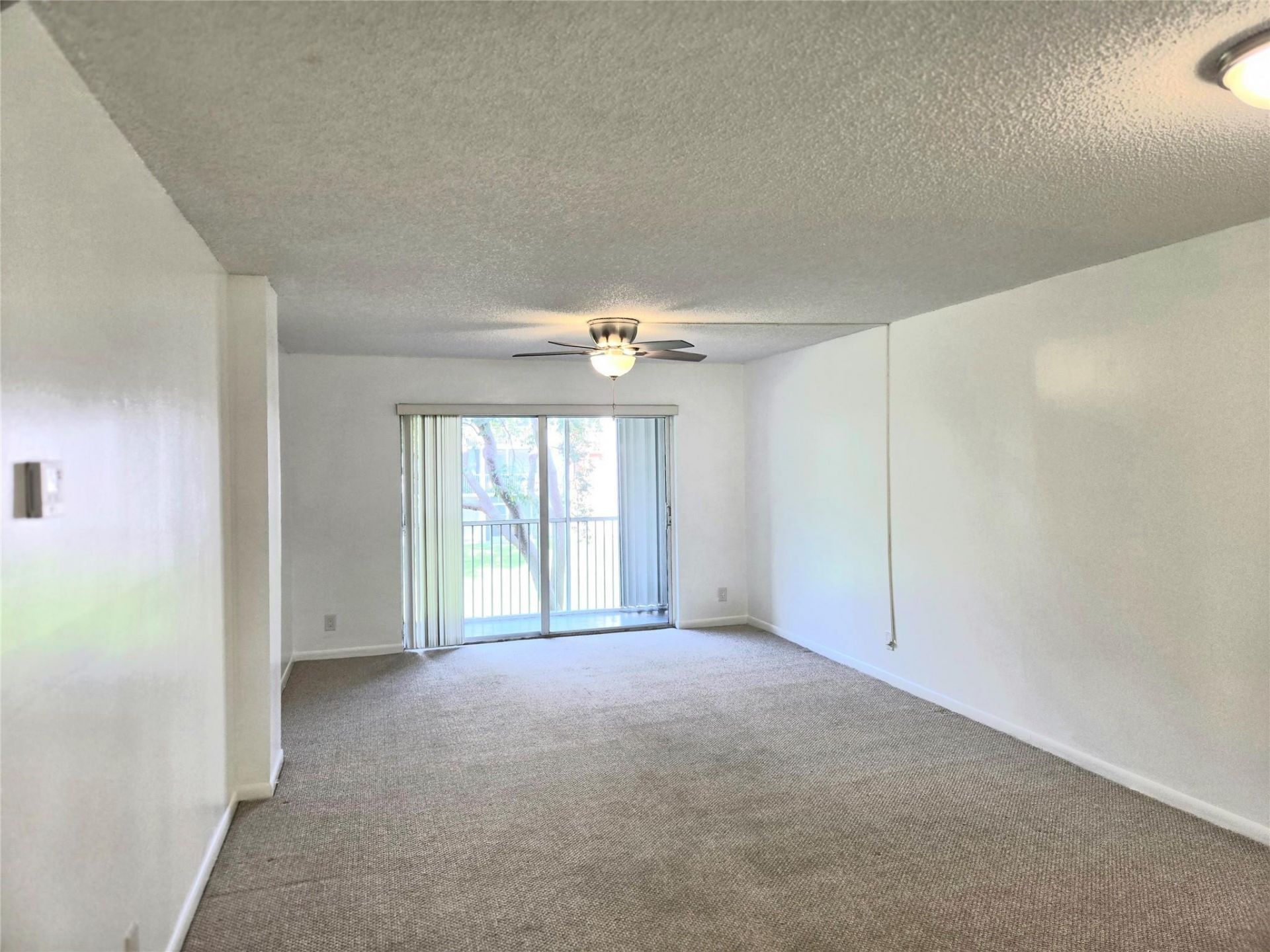 1100 NW 87th Avenue, Unit 202, Coral Springs, FL 33071 Photo