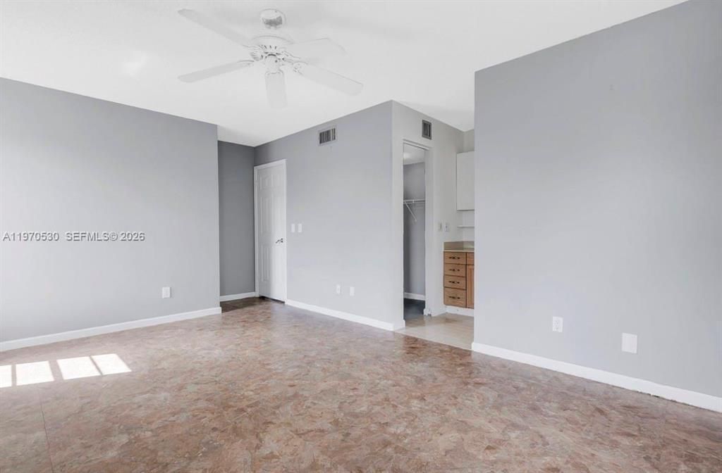 5894 Longbow Lane, Unit 6, West Palm Beach, FL 33415 Photo