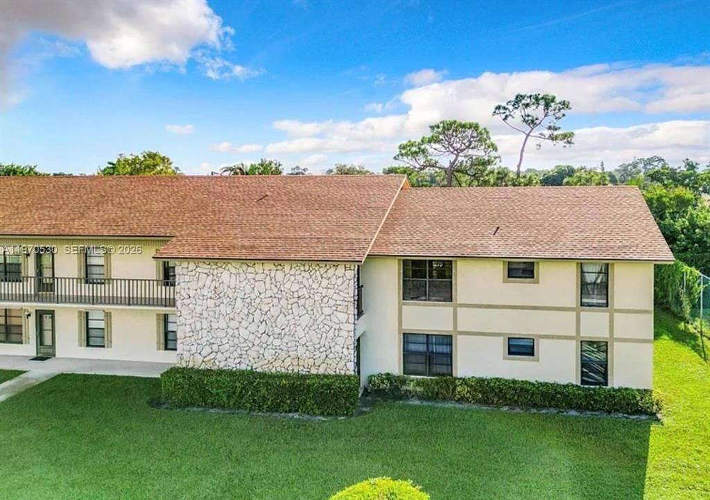 5894 Longbow Lane, Unit 6, West Palm Beach, FL 33415 Photo