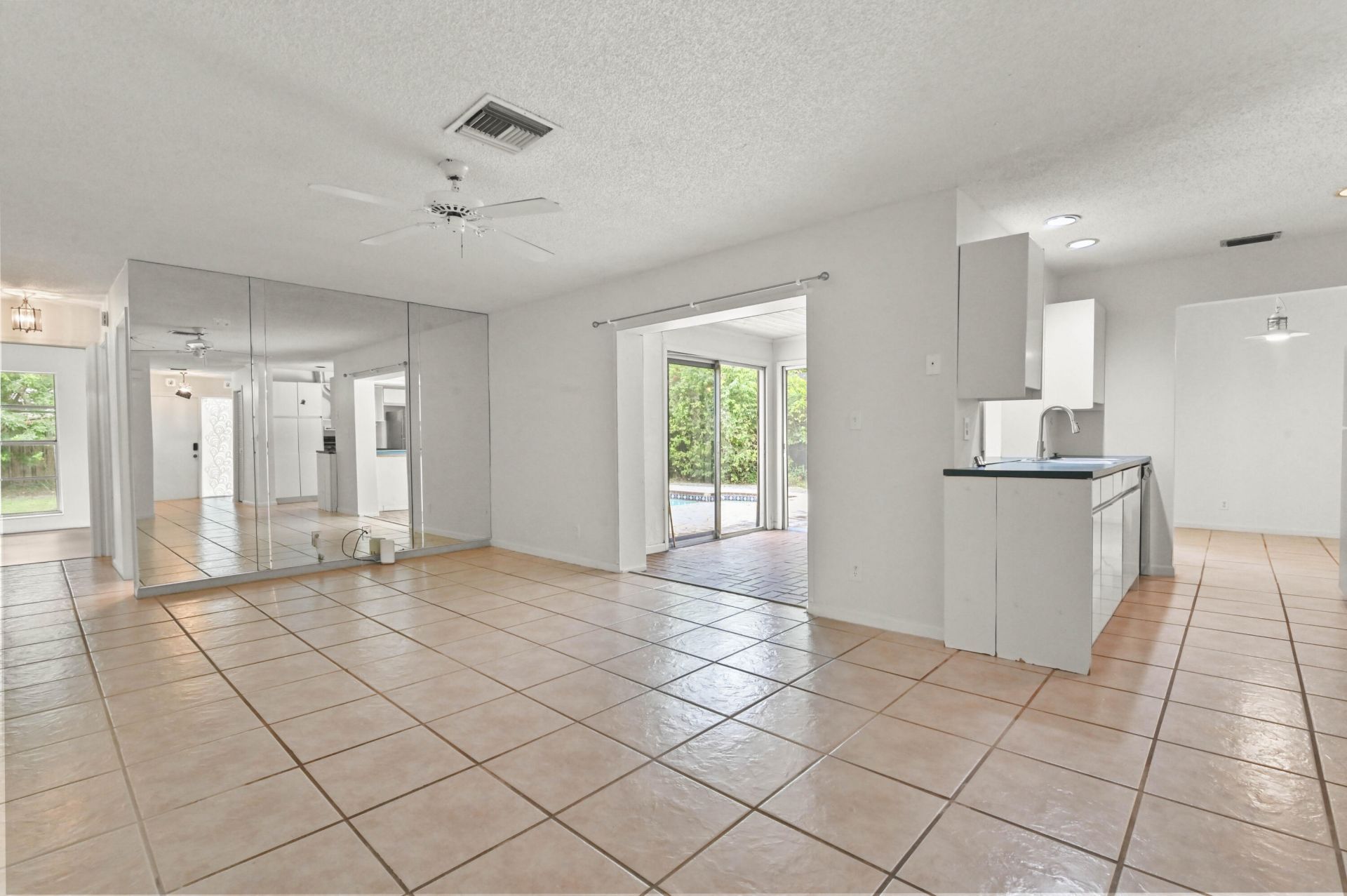 1019 Hickory Trail, Wellington, FL 33414 Photo