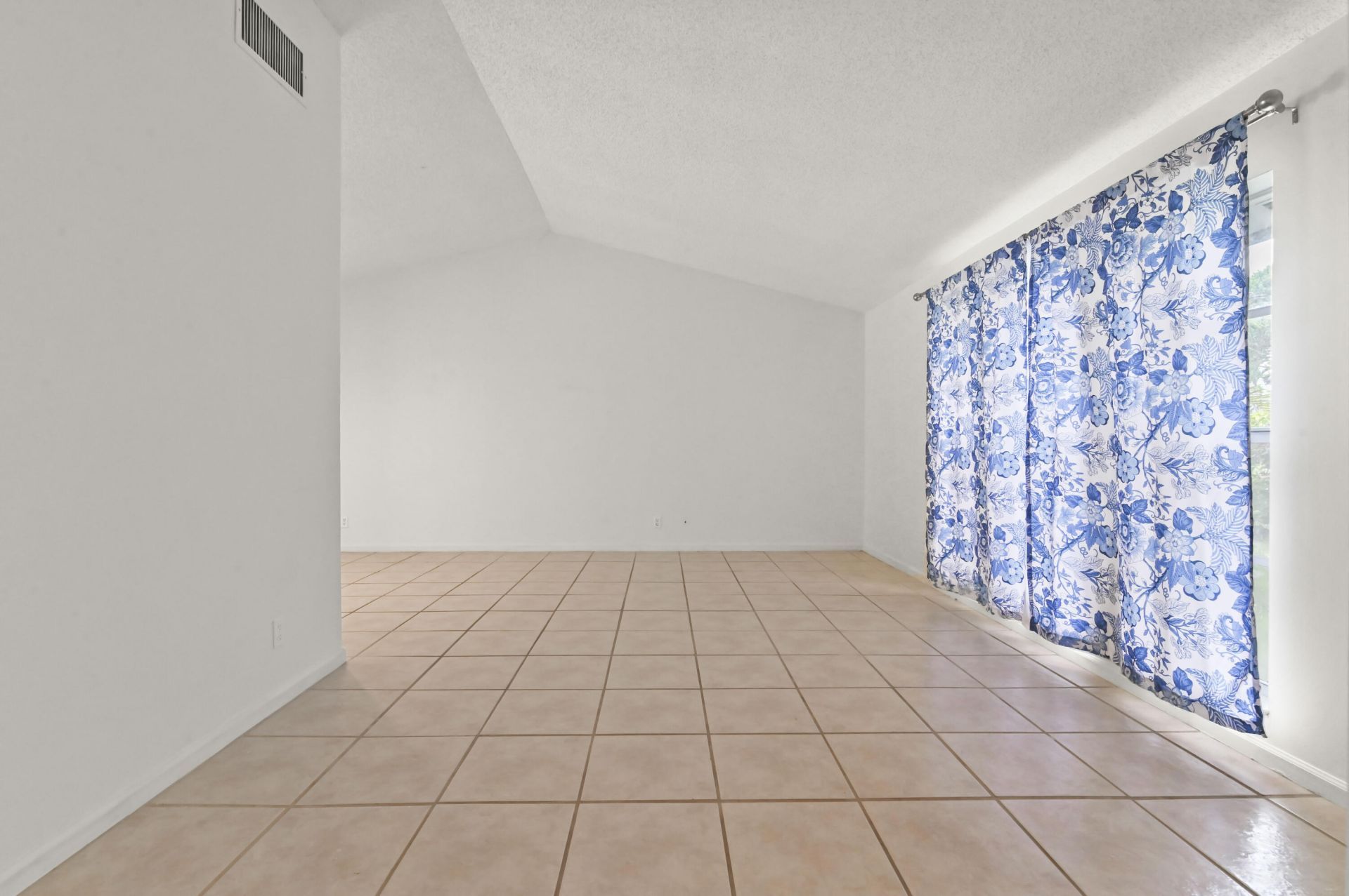 1019 Hickory Trail, Wellington, FL 33414 Photo