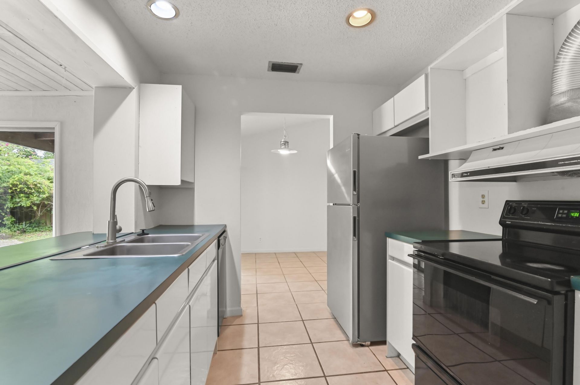 1019 Hickory Trail, Wellington, FL 33414 Photo